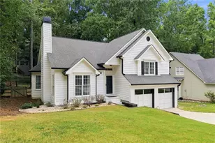 657 Wedgewood Dr, Woodstock, GA 30189 - Photo 3