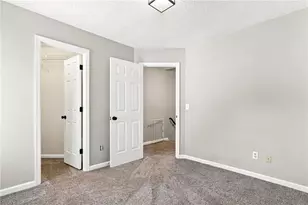 657 Wedgewood Dr, Woodstock, GA 30189 - Photo 29