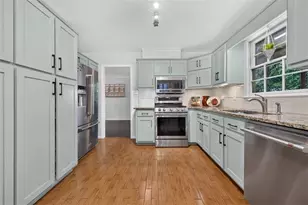 4276 Logans Ct, Loganville, GA 30052 - Photo 17