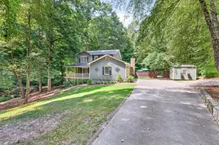 4276 Logans Ct, Loganville, GA 30052 - Photo 3