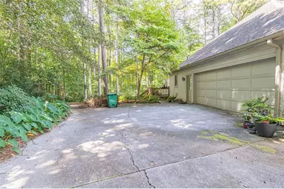 1704 Heritage Way, Stone Mountain, GA 30087 - Photo 3
