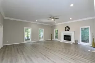 741 Maggie Ct, Kennesaw, GA 30144 - Photo 11
