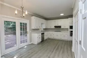 741 Maggie Ct, Kennesaw, GA 30144 - Photo 21