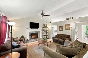 1204 Towne Harbor Ct, Woodstock, GA 30189 - Photo 5