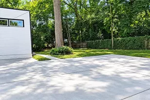 2243 E Lake Rd NE, Atlanta, GA 30307 - Photo 33