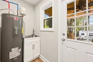 2447 Crestview Ave, Decatur, GA 30032 - Photo 17
