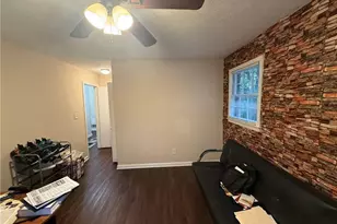 10376 Fitzgerald Rd, Jonesboro, GA 30238 - Photo 11