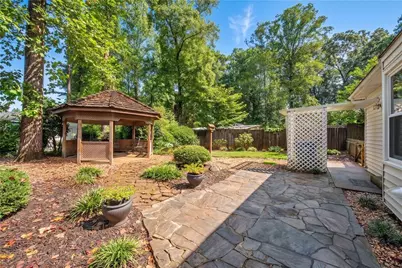 1475 Luke Lane, Lawrenceville, GA 30043 - Photo 31