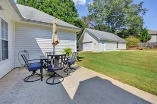 158 Cole Cir, Bethlehem, GA 30620 - Photo 33
