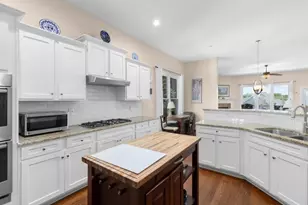 129 Cornerstone Pl, Woodstock, GA 30188 - Photo 17