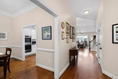 129 Cornerstone Place, Woodstock, GA 30188 - Photo 5