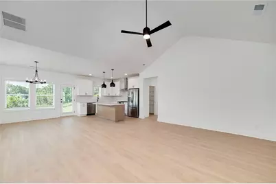 8420 Pleasant Grove Circle, Gainesville, GA 30506 - Photo 5