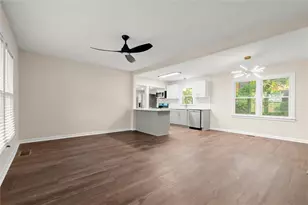 220 Woods Dr NE, Marietta, GA 30060 - Photo 17