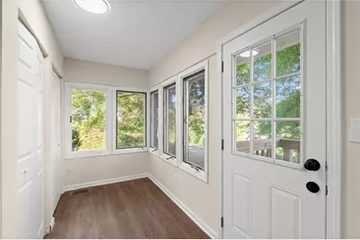 220 Woods Drive NE, Marietta, GA 30060 - Photo 29