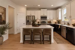 7419 Rocklin Ln, Flowery Branch, GA 30542 - Photo 11