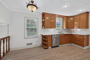 3717 Leisure Ct, Buford, GA 30519 - Photo 7