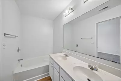 725 Crestwell Circle SW, Atlanta, GA 30331 - Photo 33