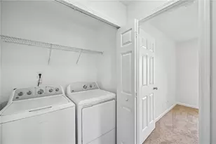 725 Crestwell Circle SW, Atlanta, GA 30331 - Photo 41