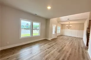4310 Shirebrook Trail, Hoschton, GA 30548 - Photo 9