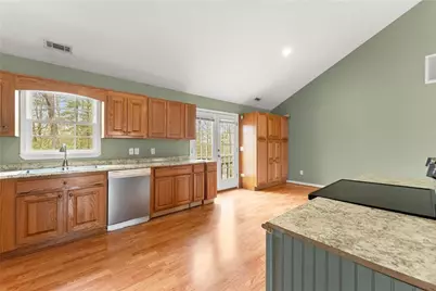 337 Claystone Walk, Cleveland, GA 30528 - Photo 9