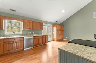 337 Claystone Walk, Cleveland, GA 30528 - Photo 9