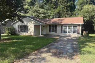 6103 Chaseland Dr, Jonesboro, GA 30236 - Photo 1