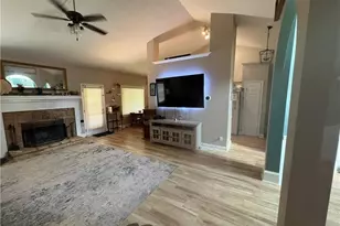 4370 Old Wyndoham Ct, Gainesville, GA 30506 - Photo 5