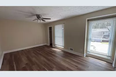 5011 Meadow Lane, Marietta, GA 30068 - Photo 9