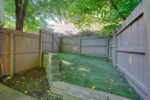 3180 Seven Pines Ct, Atlanta, GA 30339 - Photo 43