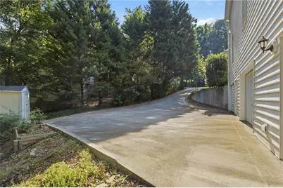 1593 Walkway Court SW, Lilburn, GA 30047 - Photo 59