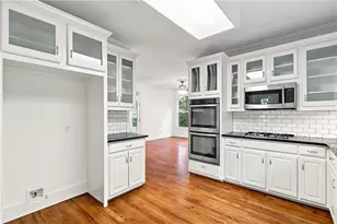 1593 Walkway Ct SW, Lilburn, GA 30047 - Photo 23