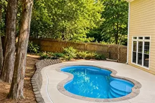 105 Smithdun Ln, Sandy Springs, GA 30350 - Photo 5