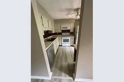 2105 Fairways Court NW, Kennesaw, GA 30144 - Photo 13