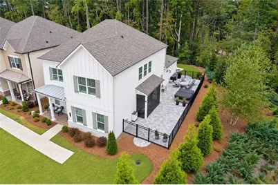 134 Kingwood Drive, Woodstock, GA 30188 - Photo 3