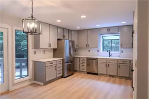 461 Lakeshore Dr, Berkeley Lake, GA 30096 - Photo 19