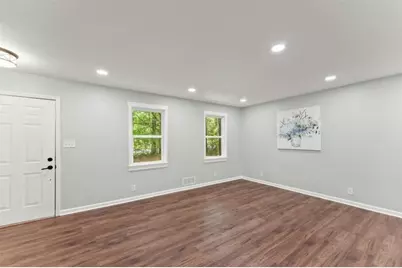 381 Plantation Boulevard, Lawrenceville, GA 30046 - Photo 13