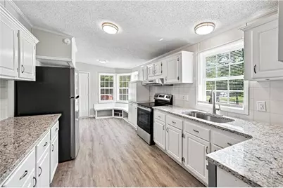 326 Forest Lake Road, Pendergrass, GA 30567 - Photo 9