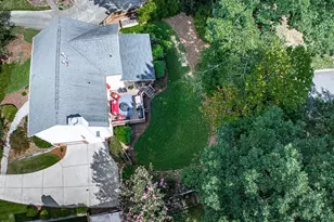2826 Regents Park Ln, Marietta, GA 30062 - Photo 53
