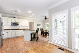 450 Holly Stream Trail, Roswell, GA 30075 - Photo 11