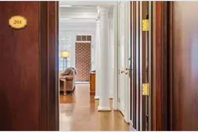 77 Peachtree Place NE #201, Atlanta, GA 30309 - Photo 5