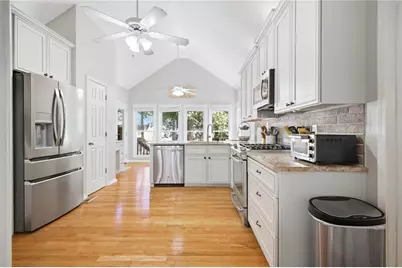 414 Middle Valley Lane, Woodstock, GA 30189 - Photo 15