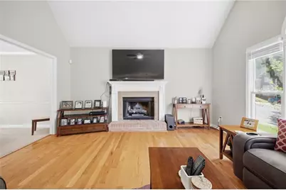 414 Middle Valley Lane, Woodstock, GA 30189 - Photo 9