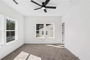 2303 Whites Mill Rd, Decatur, GA 30032 - Photo 33