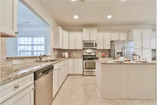 6632 Fawn Meadow Ln, Hoschton, GA 30548 - Photo 9