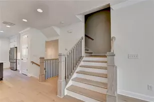 1701 Kenstone Walk, Dunwoody, GA 30338 - Photo 25