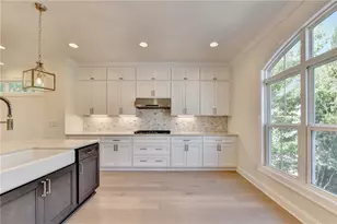 1701 Kenstone Walk, Dunwoody, GA 30338 - Photo 9