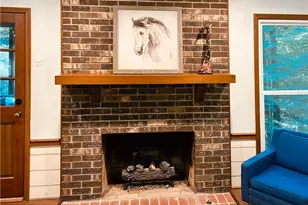 4512 Creekwood Circle NW, Kennesaw, GA 30152 - Photo 9