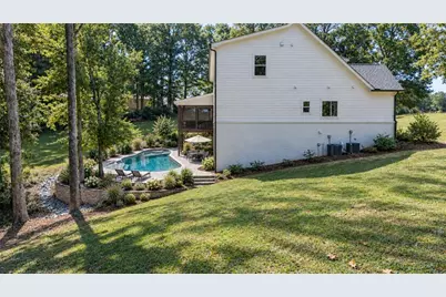 727 Old Collins Road, Hoschton, GA 30548 - Photo 87