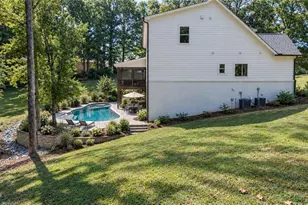 727 Old Collins Rd, Hoschton, GA 30548 - Photo 87