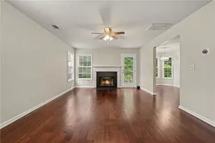 3726 Campbell Creek Cir, Snellville, GA 30039 - Photo 7